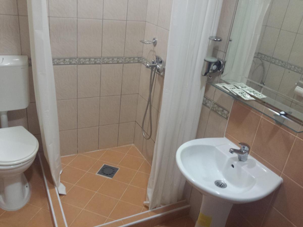 Guest House Ginek Ochryda Pokój zdjęcie